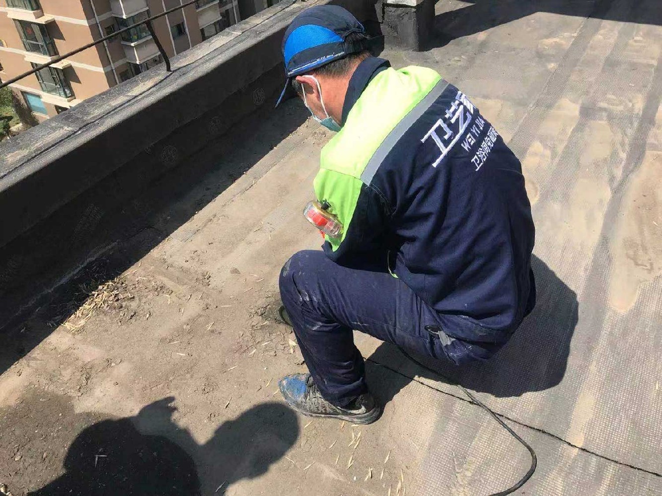 卫艺家房顶防水补漏施工,辽宁房顶防水补漏